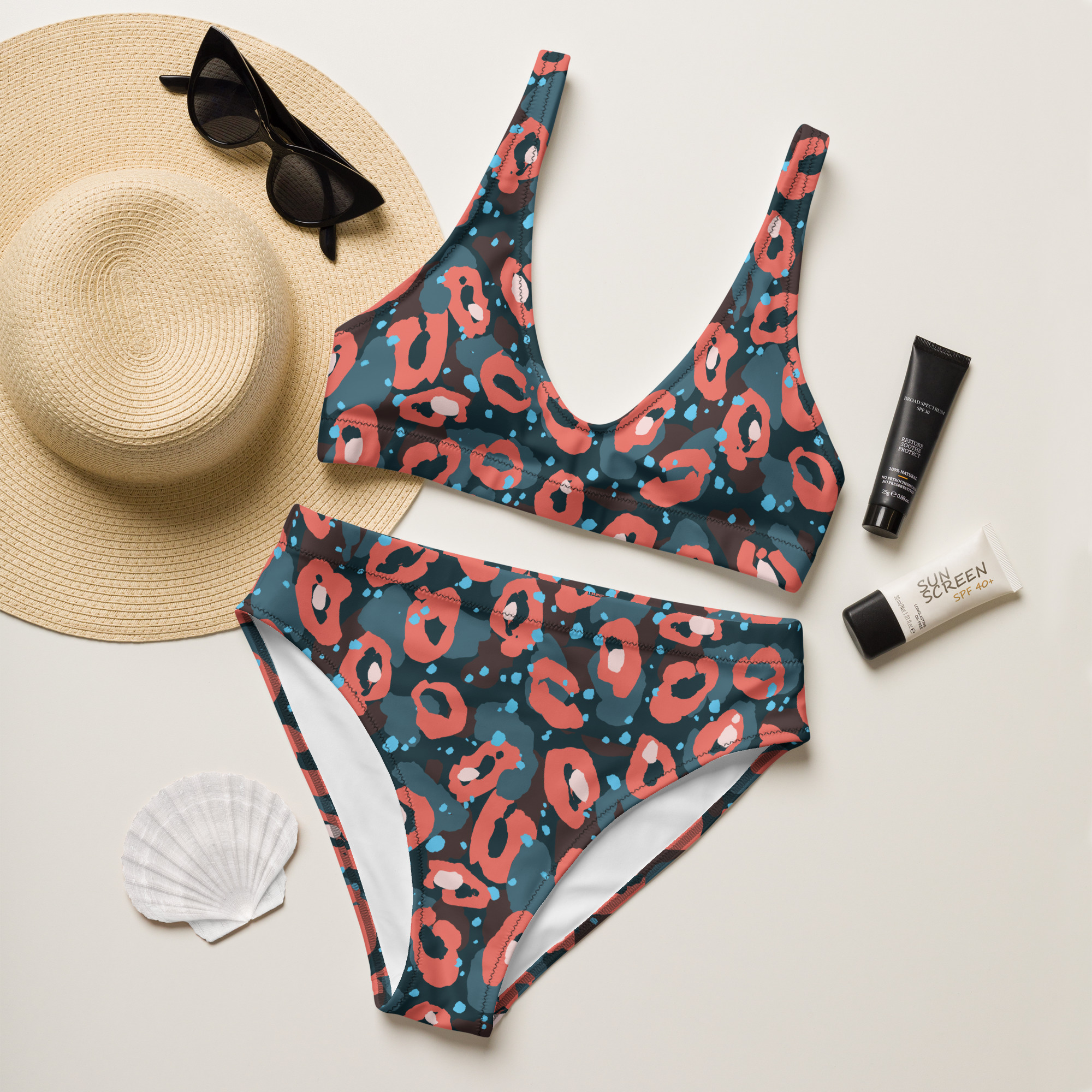 Recycled high-waisted bikini - Image 5