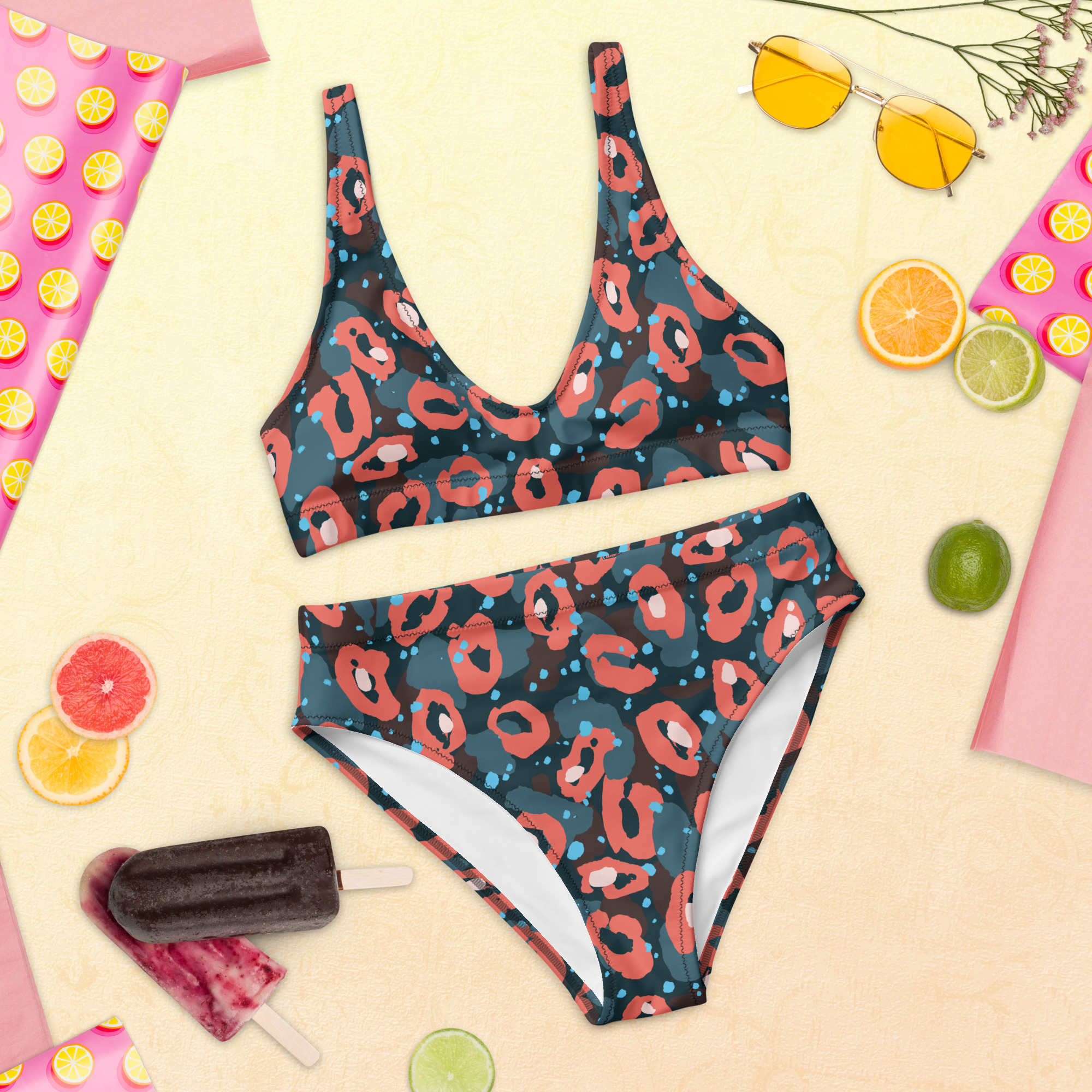 Recycled high-waisted bikini - Image 15